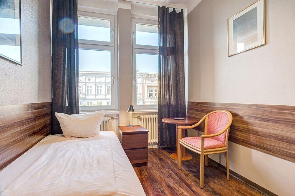 Potsdamer Inn Berlin Luaran gambar