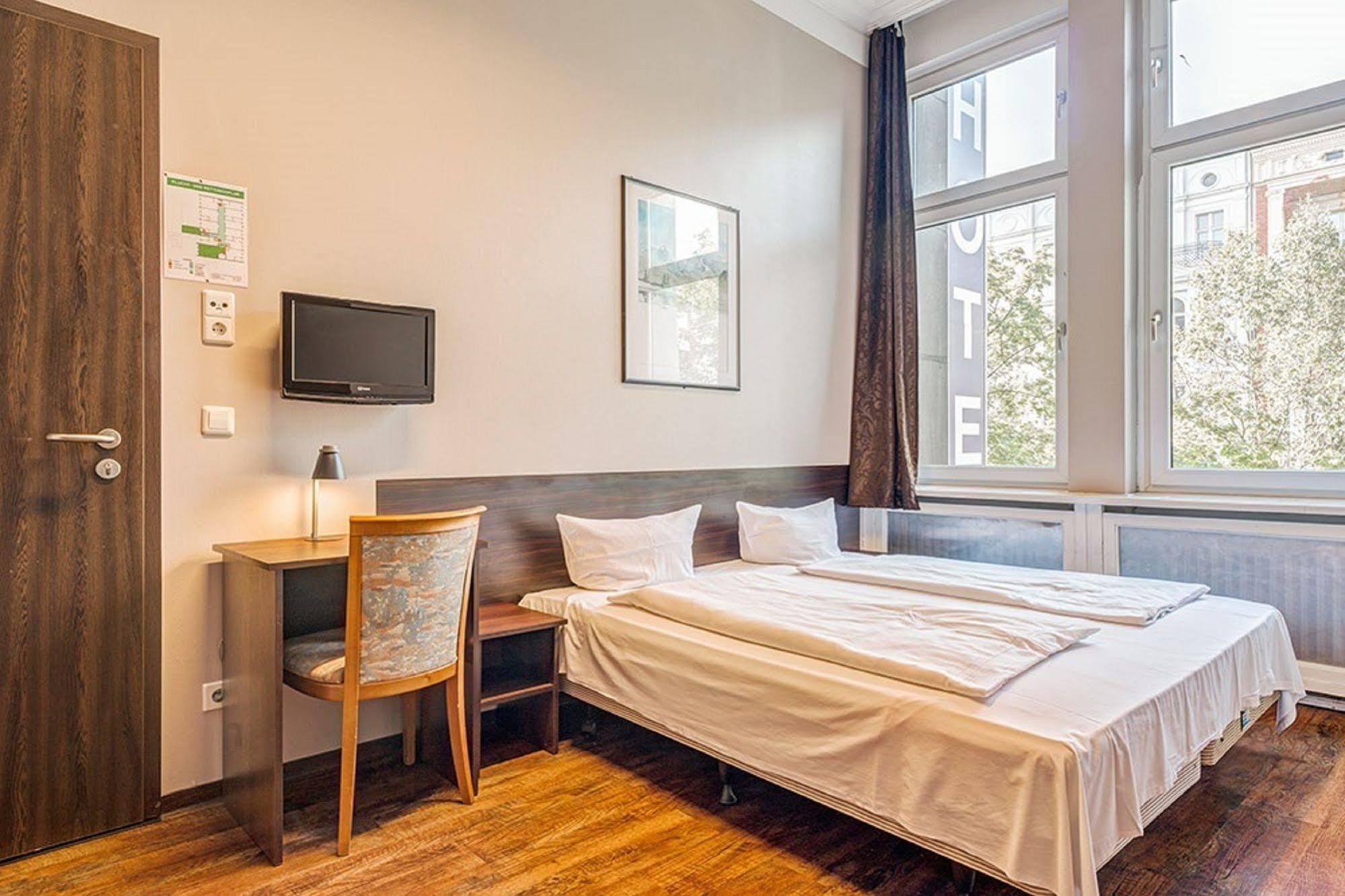 Potsdamer Inn Berlin Luaran gambar